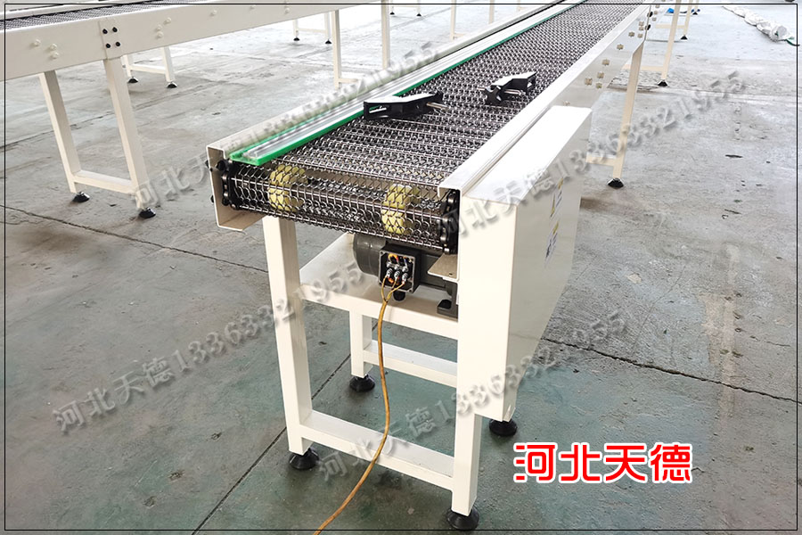 不銹鋼輸送機(jī)